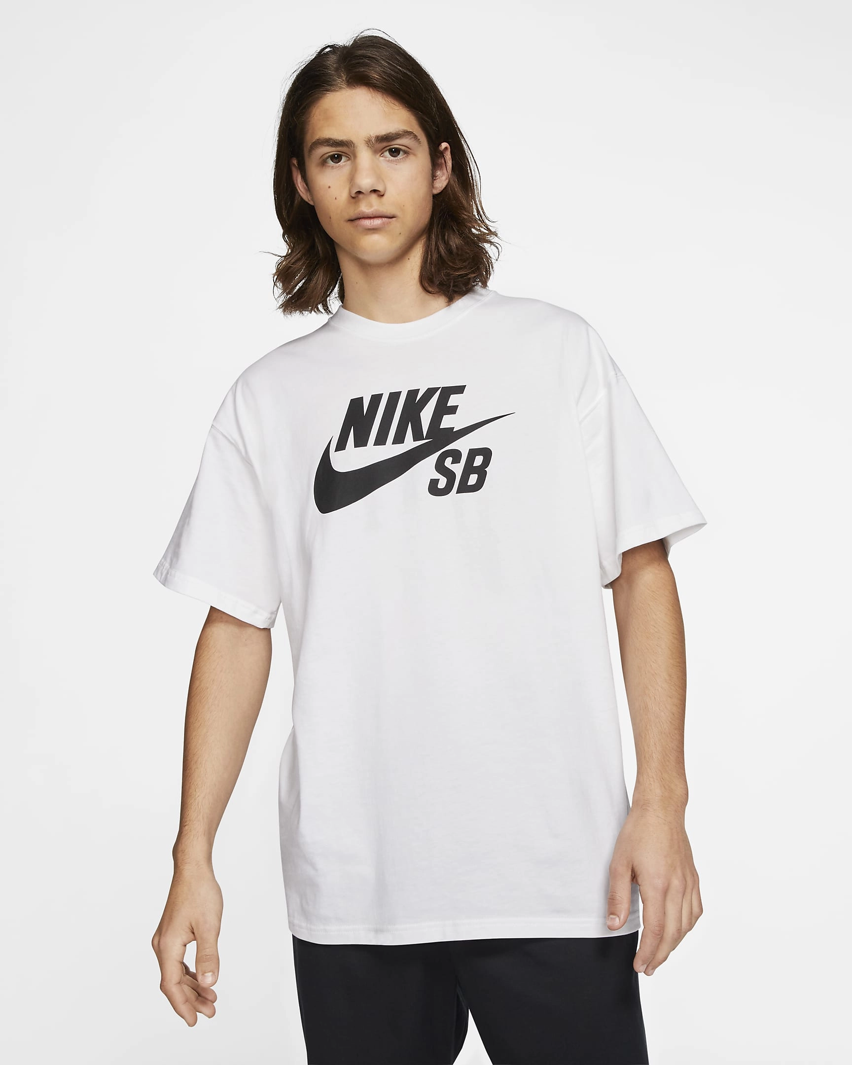 Nike SB Logo Skate T-skjorte: Kjenn stilen, rull med ikonisk komfort.