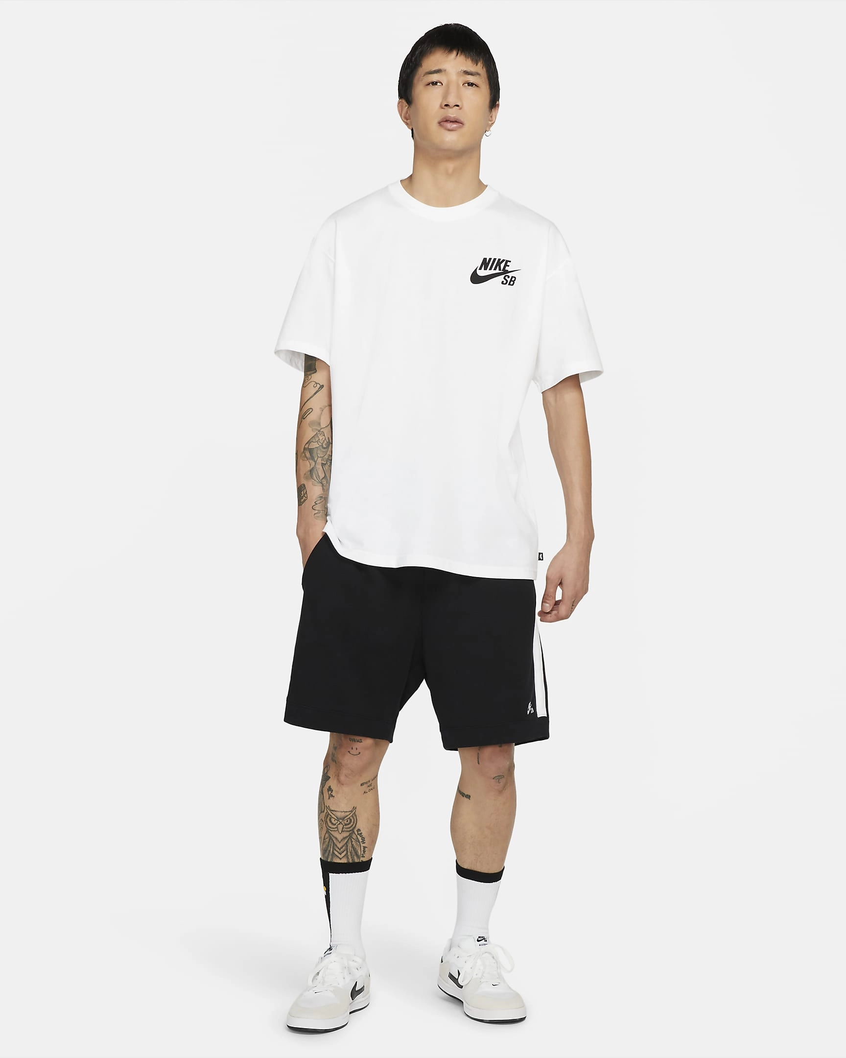 Nike SB Logo Skate T-skjorte - Kjøp nå for å vise din lidenskap og stil i Norge